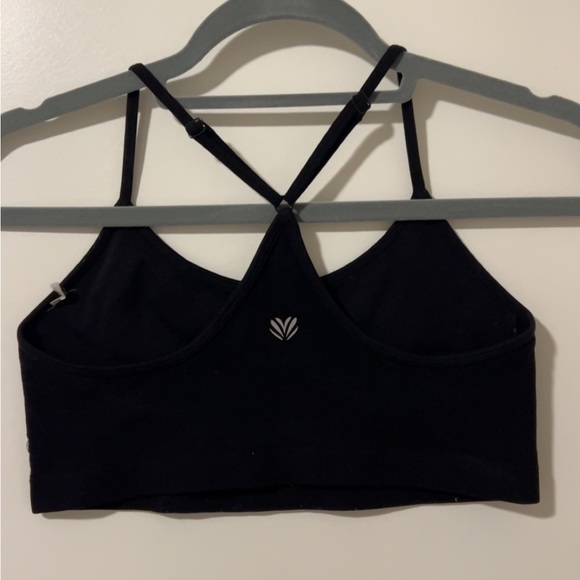 Tank top - Picture 2 of 3